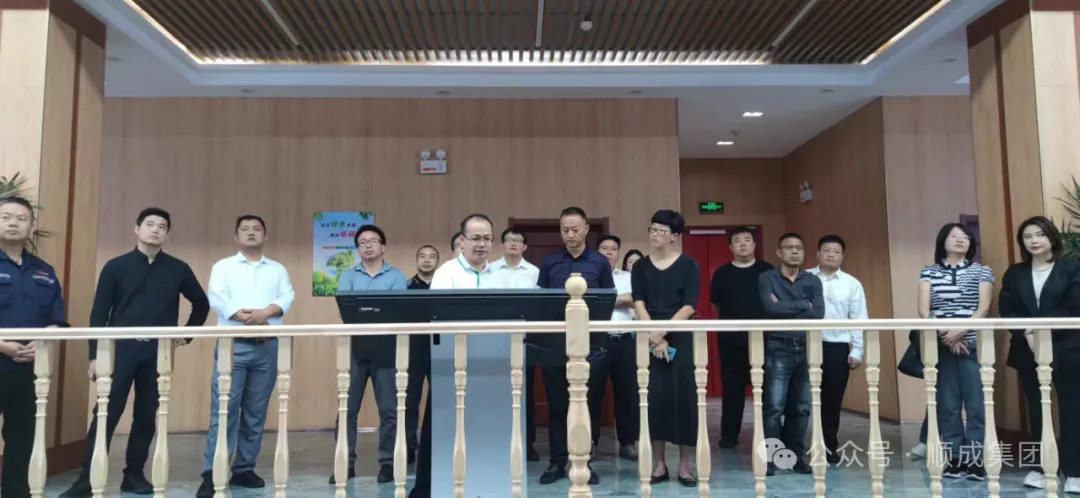 云南省曲靖市政府副市長(zhǎng)吳靜一行到人生就是搏·(中國(guó)區(qū))官方網(wǎng)站集團(tuán)參觀考察